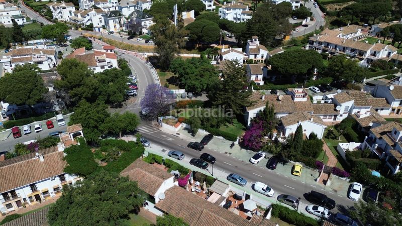 Foto 958d2aac-0c75-4328-91e3-a0388bcb36c2. Casa adossada a 13 calle joaquín rodrigo a Santa María Marbella