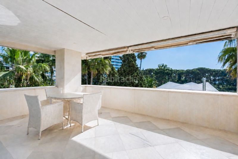 Foto 4e1d7ac9-5b01-4150-8b58-61ee55291110. Apartament amb calefacció aparcament piscina a La Carolina - Guadalpín Marbella