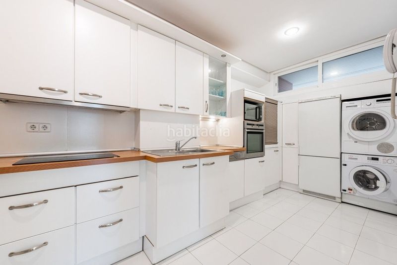 Foto 85cc3cb1-b267-4812-a1b7-2190cdfbf3a5. Apartament amb calefacció aparcament piscina a La Carolina - Guadalpín Marbella
