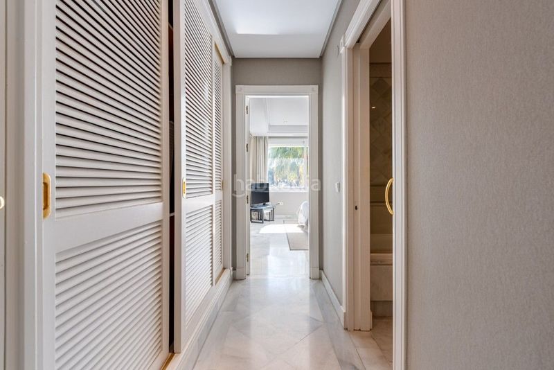 Foto cf5d2171-121a-4fa7-8d9d-94ec361b93e8. Apartament amb calefacció aparcament piscina a La Carolina - Guadalpín Marbella