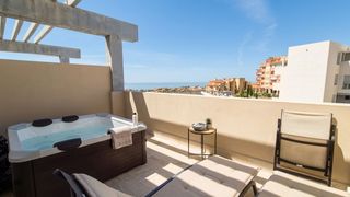 Penthouse  Calle de notario riviera 4  calle notario de rivie. Ático triplex de ensueño con vistas al mar en mijas