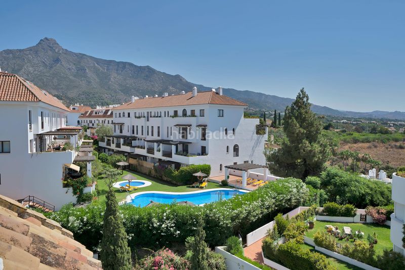 Foto 1ab0c11f-8c2a-43d9-bac2-1f382b9fa5bc. Àtic amb aparcament piscina a lomas de Marbella club Marbella