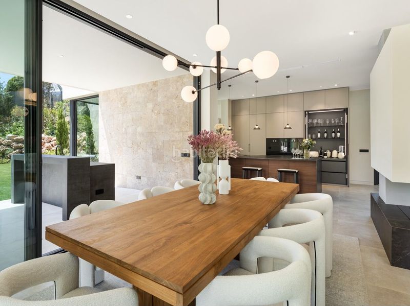 Foto 2a0b15e7-780d-416a-bbe6-3c338da4b724. Xalet amb calefacció aparcament piscina a Los Naranjos Marbella