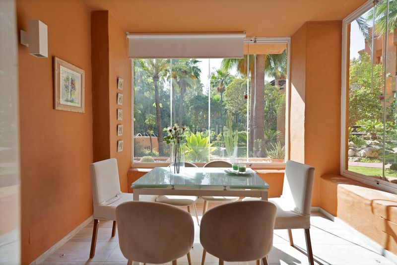 Foto 51434b25-0e8b-4865-adee-be5965a131f5. Apartament amb calefacció aparcament piscina a Los Naranjos Marbella