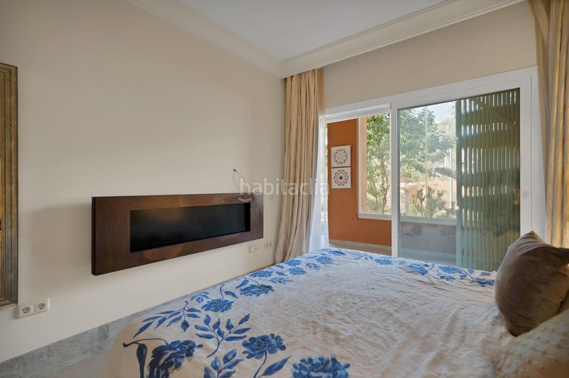 Foto a3fb8d66-d55a-4408-a159-bf018fb53237. Apartament amb calefacció aparcament piscina a Los Naranjos Marbella