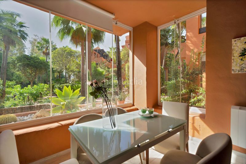 Foto bd3b5f4a-fce3-4f4a-a59f-8c3d5bf26008. Apartament amb calefacció aparcament piscina a Los Naranjos Marbella