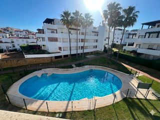 Apartament  42 avenida esmeralda de riviera #3. Maravilloso piso en riviera del sol con piscina y parking