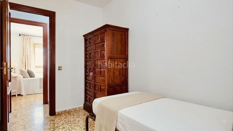 Foto 00e04f65-fe11-42f3-ae7d-719c5676be36. Apartament amb aparcament a El Molinillo - Capuchinos Málaga