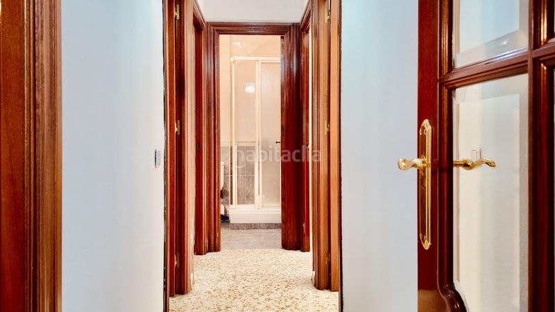 Foto 94a19fb7-5188-480f-a79f-691764b69951. Apartament amb aparcament a El Molinillo - Capuchinos Málaga