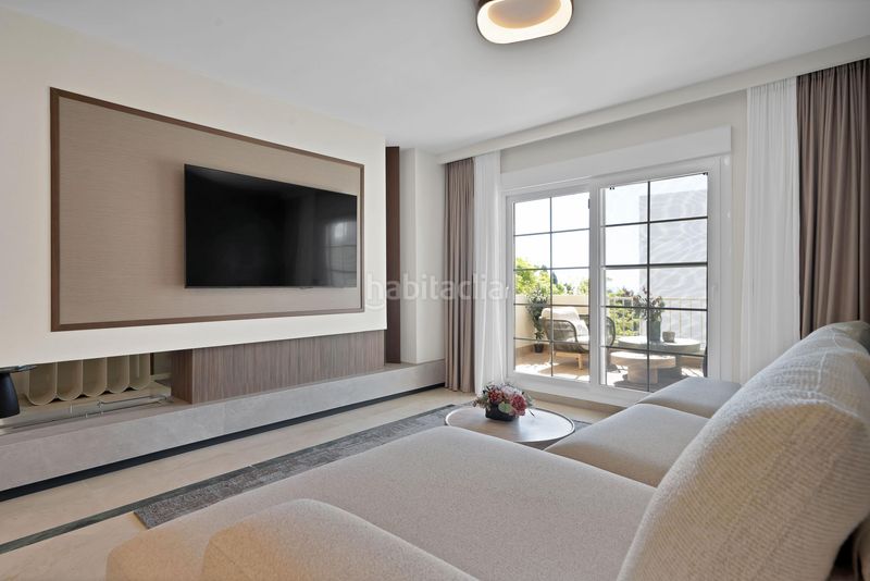 Foto 2aaedcad-a0c0-4354-bbd4-66344ae63906. Apartament amb aparcament piscina a lomas de Marbella club Marbella