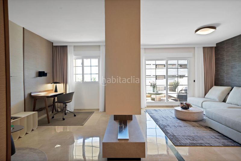 Foto f4713bb7-2e6b-4ad9-8cce-ecc78033f945. Apartament amb aparcament piscina a lomas de Marbella club Marbella