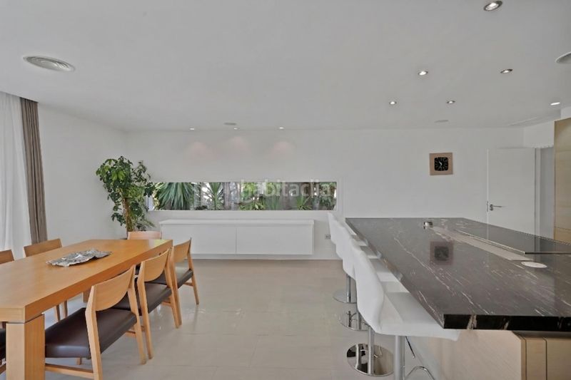 Foto 0d48f6f7-35b2-4bf2-bd80-077e93205e0e. Xalet amb calefacció aparcament piscina a Sierra Blanca Marbella