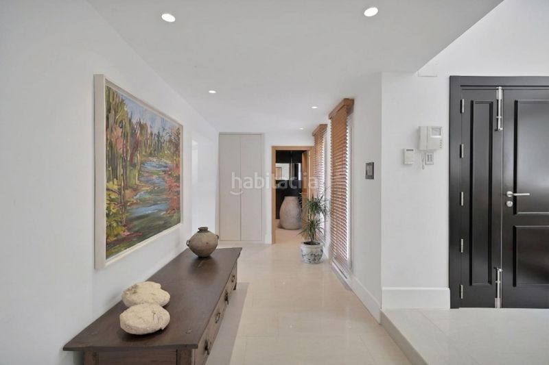 Foto 285f32ad-4575-4317-97b3-2da55e79f1b5. Xalet amb calefacció aparcament piscina a Sierra Blanca Marbella