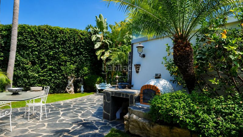 Foto 490d36ae-eac9-49d3-8975-6e05bd1ade87. Xalet amb calefacció aparcament piscina a Sierra Blanca Marbella