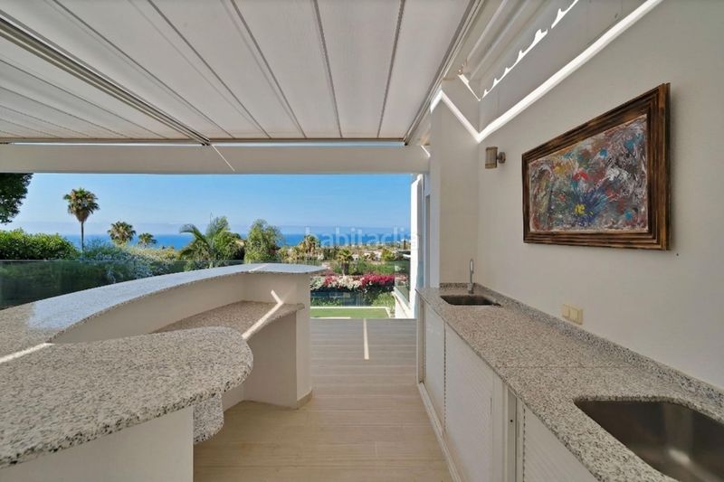Foto 9bdd0608-da30-4343-a780-03c8d156291e. Xalet amb calefacció aparcament piscina a Sierra Blanca Marbella
