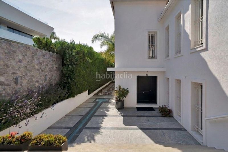 Foto abfb1d4c-e1e4-46d8-adb7-38d85980a5f2. Xalet amb calefacció aparcament piscina a Sierra Blanca Marbella