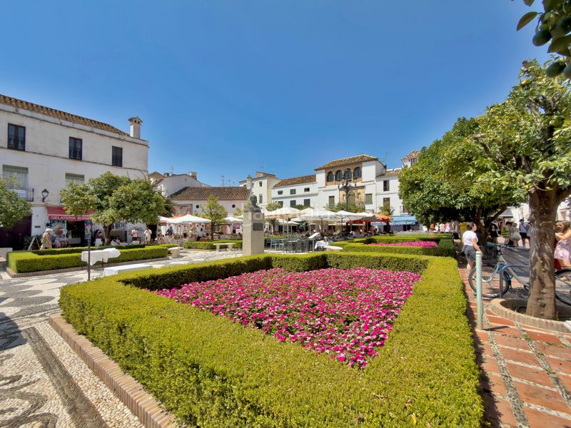 Foto b63570ce-1b15-4c0e-aba6-062a16d6274e. Edificio boutique hotel edificio historico completamente modernizado en Marbella