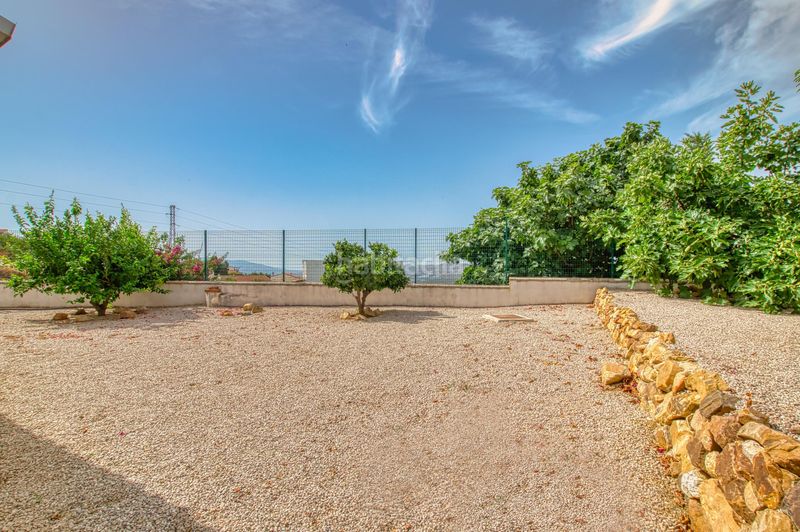 Foto a7910c59-3b70-4018-ace6-87df517b64ed. Chalet mit parking pool in Periana