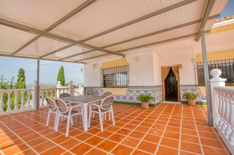 Foto d8e27f53-e10b-43af-b3c1-9b20ce515ed6. Chalet mit parking pool in Periana