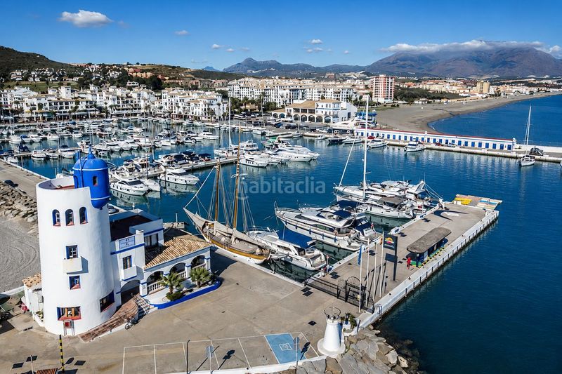 Foto 2d6957ef-606c-48fd-82c0-56bd0f6736ef. Apartament amb aparcament piscina a Puerto de la Duquesa Manilva