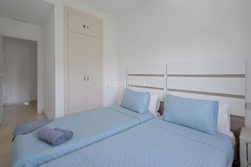 Foto 53770845-5ccb-46fb-a774-abc240d92660. Apartament amb aparcament piscina a Puerto de la Duquesa Manilva