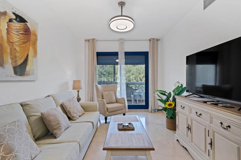 Foto ab4f09d9-fa22-4963-b552-816f1aabd4fd. Apartament amb aparcament piscina a Puerto de la Duquesa Manilva