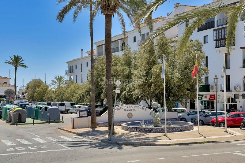 Foto dc572f4d-eed6-4da9-8d25-0915a1d3077b. Apartament amb aparcament piscina a Puerto de la Duquesa Manilva