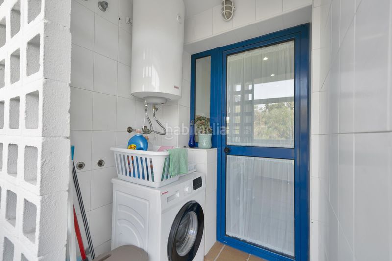 Foto e6ed491f-e840-46d8-823e-3fb1029a03df. Apartament amb aparcament piscina a Puerto de la Duquesa Manilva