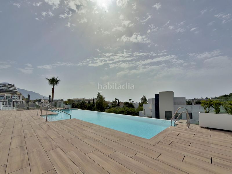 Foto 5177f6b3-584c-47d6-a450-795e25ff607c. Apartament amb calefacció aparcament piscina a La Quinta Benahavís