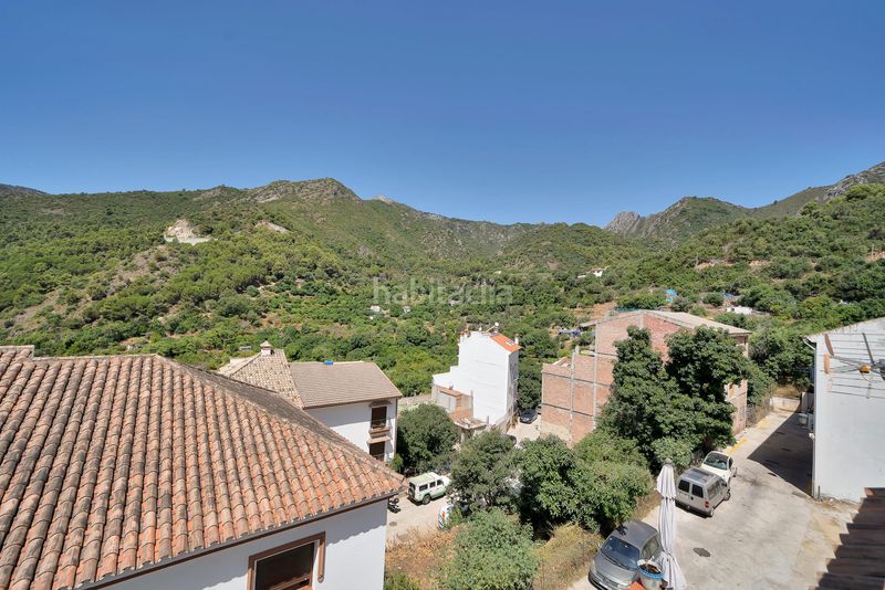 Foto f78aa73b-a3bf-4b4a-86d3-748c89e5000c. Casa adossada amb aparcament a Ojén pueblo Ojén