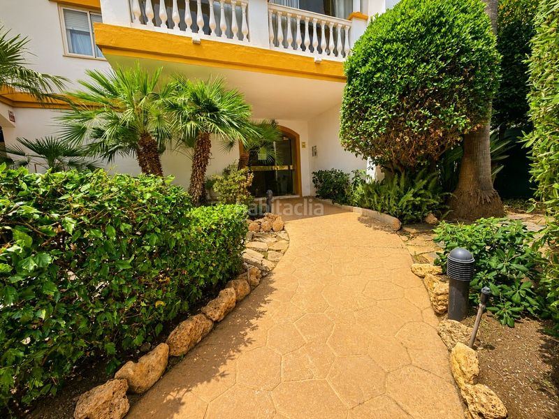 Foto 39268c8a-ab72-428e-b98c-d25ef5b31a15. Apartament amb aparcament piscina a La Dama de Noche - La Alzambra Marbella