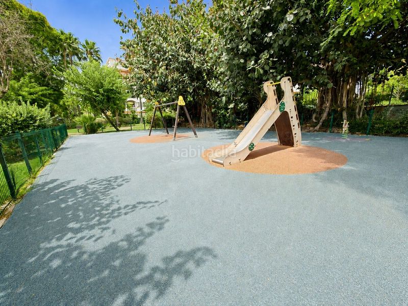 Foto 7c7c08dc-2ede-49b5-a287-63d2ac3bc1f3. Apartament amb aparcament piscina a La Dama de Noche - La Alzambra Marbella