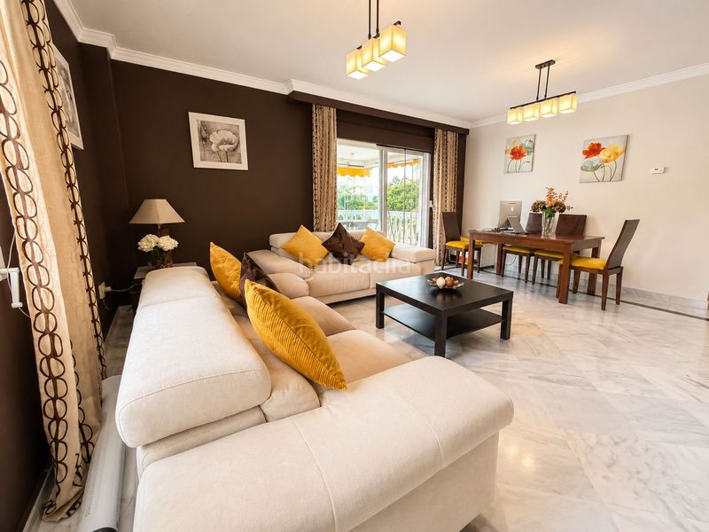 Foto b336c718-5b30-4ce6-ab16-0d30dd7a3ed3. Apartament amb aparcament piscina a La Dama de Noche - La Alzambra Marbella
