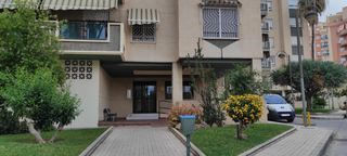 Location Appartement  9 calle paganini #escalera 3- 2ºb1. Preciosa vivienda en alquiler larga temporada cuatro dormitorios