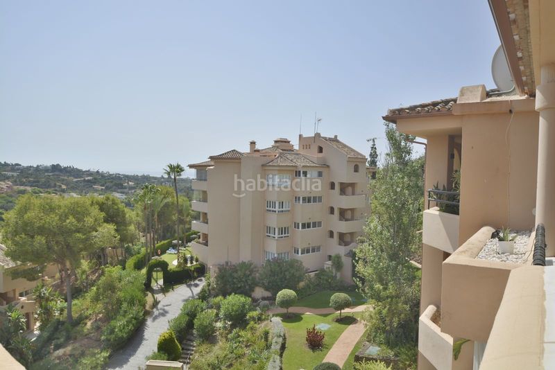 Foto 4d2f8f29-dd2e-4b89-8b19-efcef7bf8fe2. Àtic amb aparcament piscina a Santa María Marbella