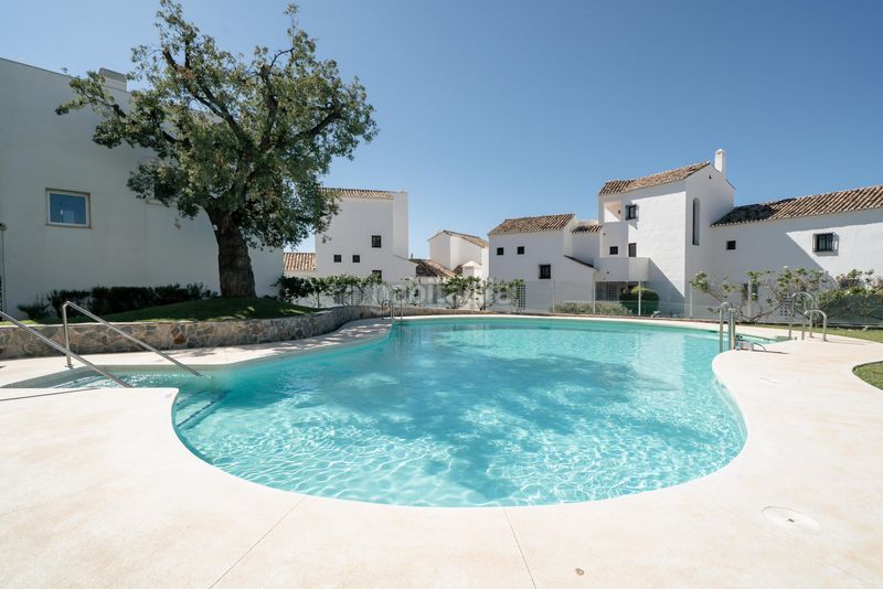 Foto c4cf766f-9539-4d61-8621-2cc6dd89edab. Lloguer dúplex amb calefacció aparcament piscina a Marbella