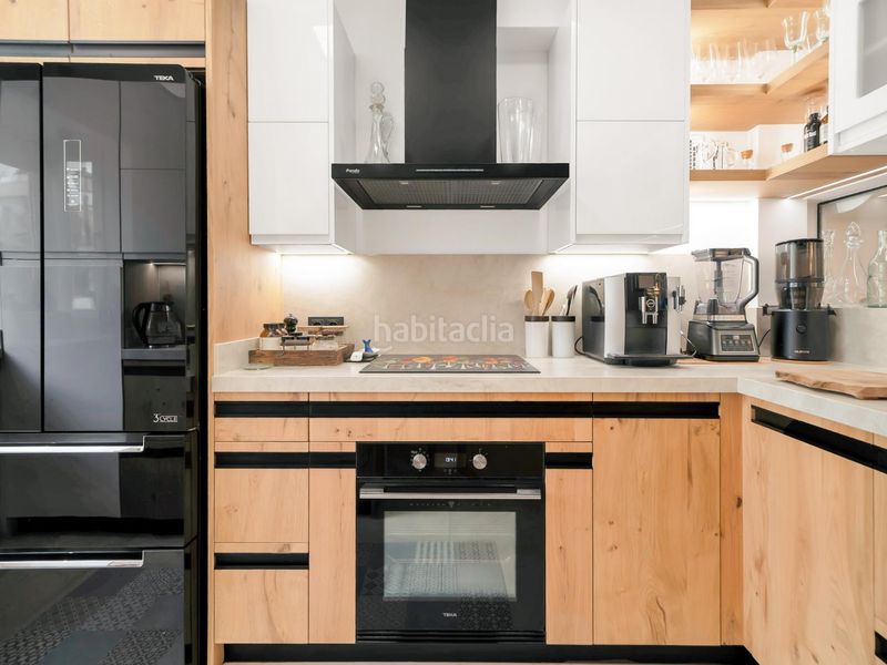Foto b6238878-1309-4891-9f94-a67255eb70d7. Casa adossada amb aparcament piscina a bahía de Marbella Marbella