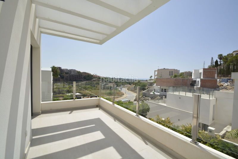 Foto 4cea90a5-ed29-49e2-ab19-c134e9e545da. Xalet amb aparcament piscina a Santa María Marbella