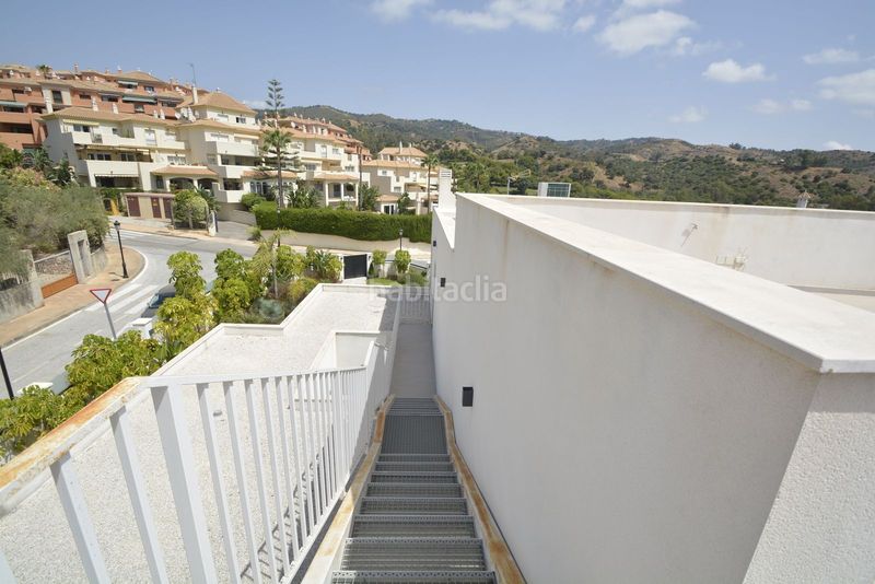 Foto a6935e72-1100-4a59-a1e2-a429f84b3612. Xalet amb aparcament piscina a Santa María Marbella