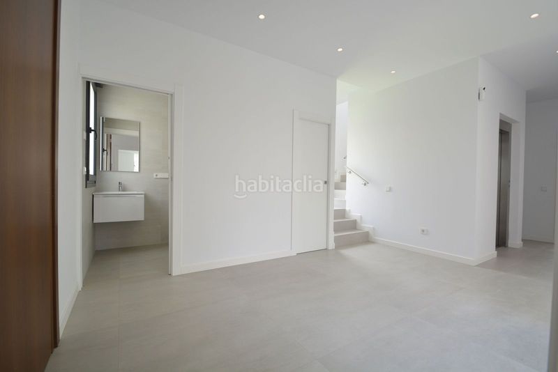 Foto cd9fbd21-de21-4902-b47a-5ba2385f8415. Xalet amb aparcament piscina a Santa María Marbella