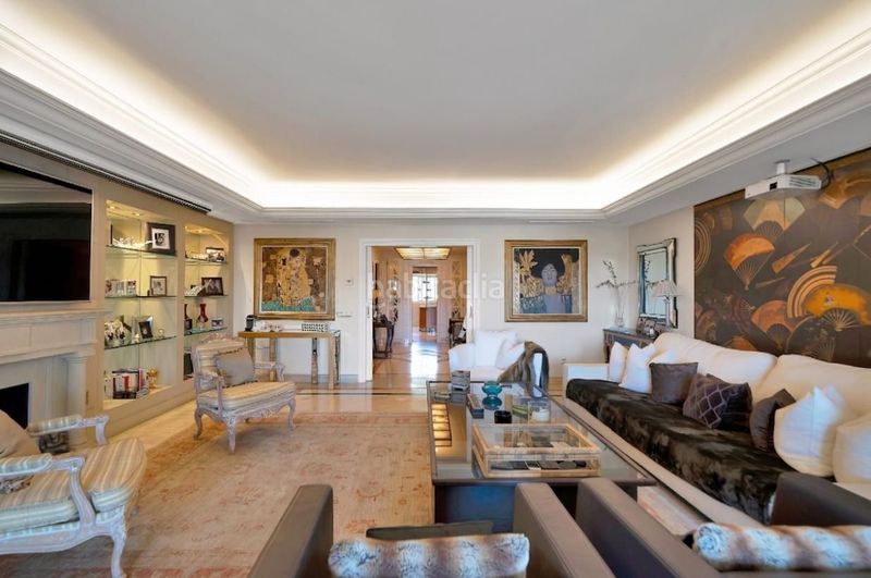 Foto 07dce5c7-8444-4c03-b911-c908f4b2fb9a. Apartament amb calefacció piscina a Las Lomas de Río Verde Marbella