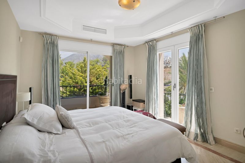 Foto 379eb788-4a48-4458-83c5-ab32be07cf32. Apartament amb calefacció piscina a Las Lomas de Río Verde Marbella