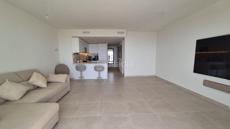 Foto dad2c5d9-3b83-4054-a885-49d6e7ad08dc. Alquiler ático atico en avenida rocas blancas en alquiler larga temporada en Benalmádena