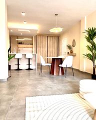 Apartament  5 calle los granados #esc.1 plantq 1 puerta 50. Apartamento puerto banús