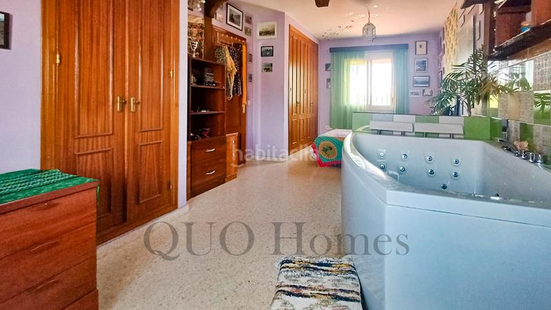 Foto d20f43e5-37bb-49d2-8279-46bb24ebb6e8. Casa adossada amb xemeneia a El Rocío - La Milagrosa Jerez de la Frontera