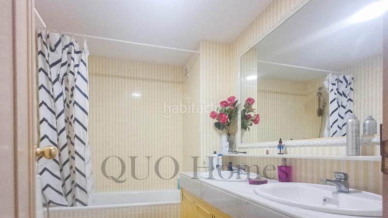 Foto 36893aed-f719-40b8-9309-5071a664a54f. Casa aparellada amb xemeneia aparcament a El Altillo Jerez de la Frontera
