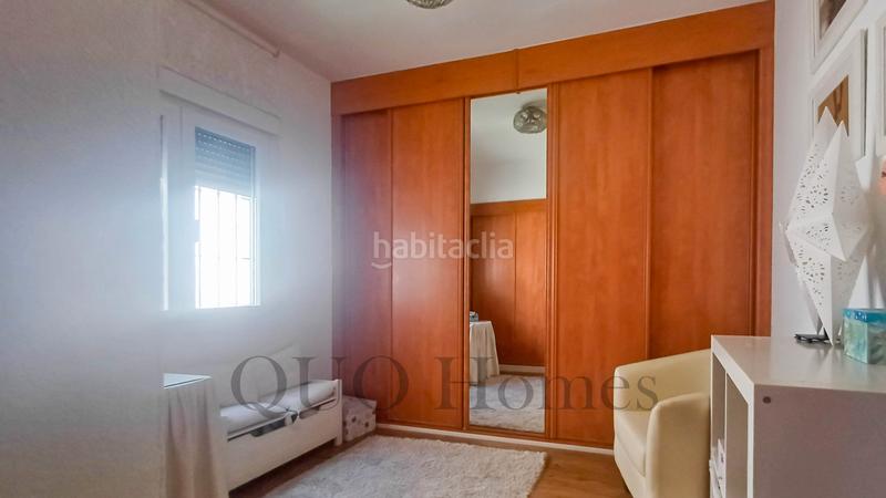 Foto 385abee6-25ae-4ddd-882c-f2bebb3e2677. Casa aparellada amb xemeneia aparcament a El Altillo Jerez de la Frontera