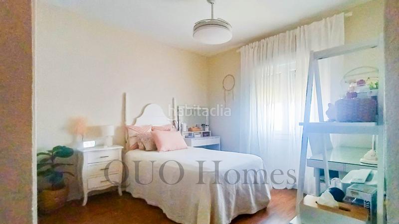 Foto e9c0195b-e282-4883-bbff-24f32b05e28f. Casa aparellada amb xemeneia aparcament a El Altillo Jerez de la Frontera