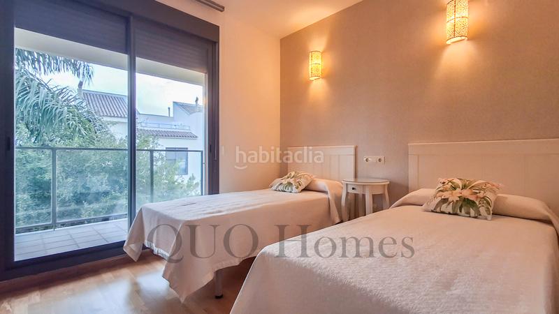 Foto a85c0791-25f3-4ea3-9aec-bba5573ca87a. Casa a schiera con camino parcheggio piscina in El Altillo Jerez de la Frontera