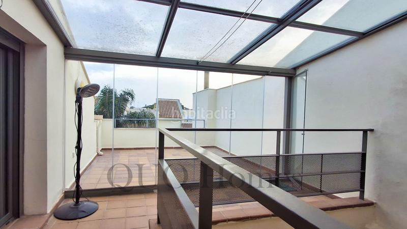 Foto d20a3d5f-792e-4175-97a5-2df6f6f39313. Casa a schiera con camino parcheggio piscina in El Altillo Jerez de la Frontera